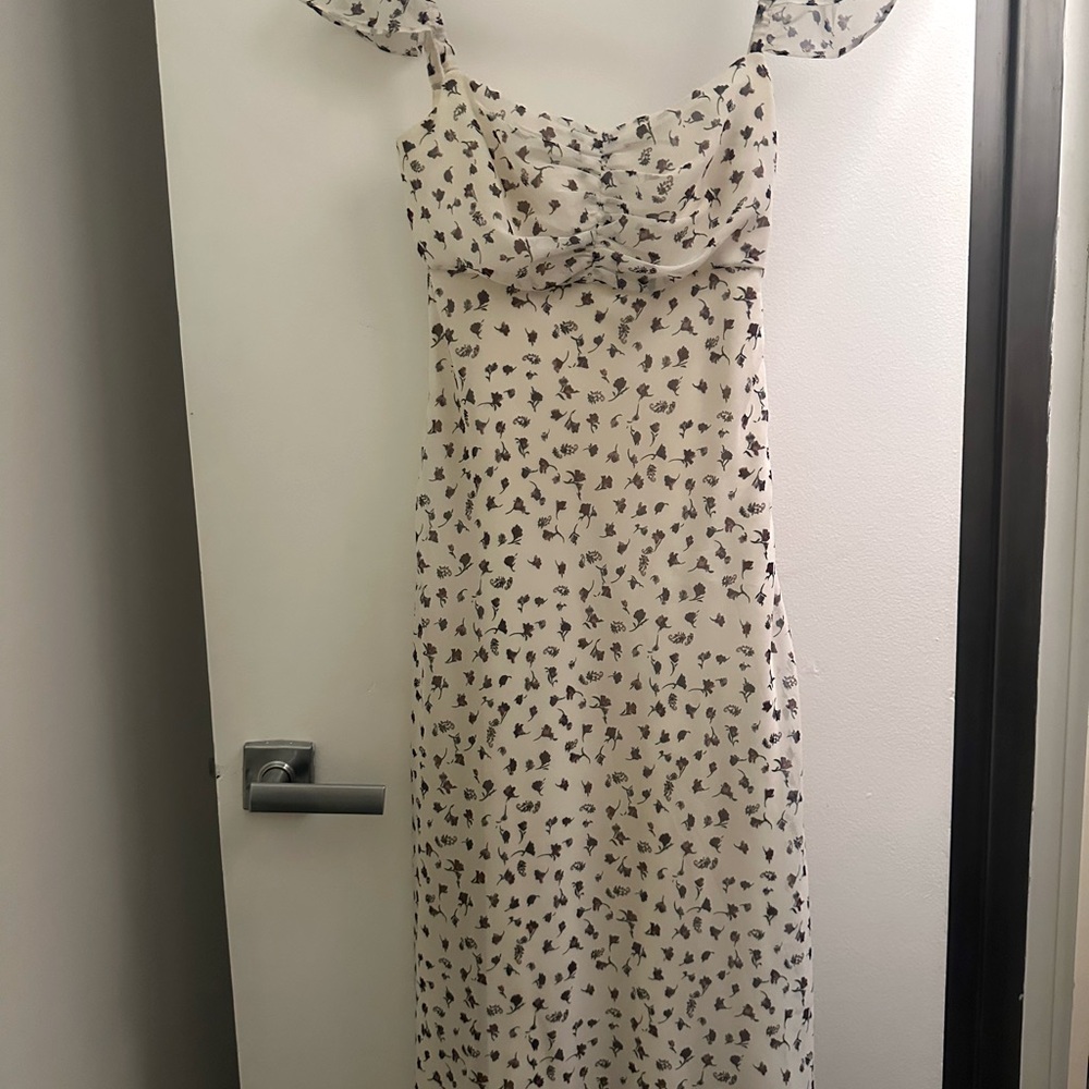 The East Order Floral Midi Dress